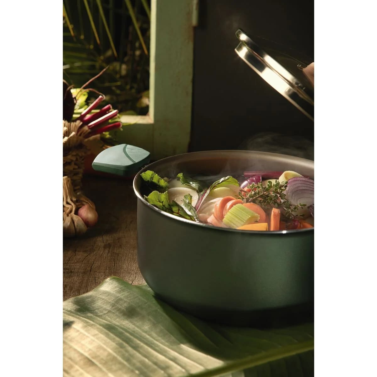 Olla Tramontina Teflon Antiadherente 24 Cm 4,9 Litros Lyf — miniatura 3