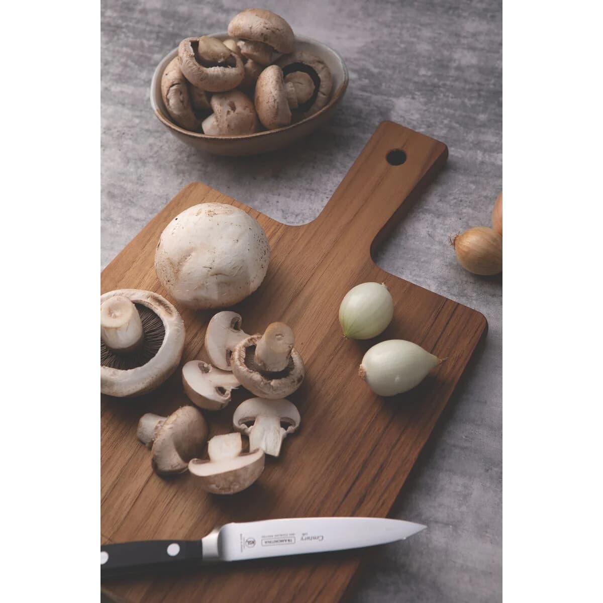 Tabla De Madera Tramontina Cocina Picar Teca Mango 34 Cm — miniatura 2