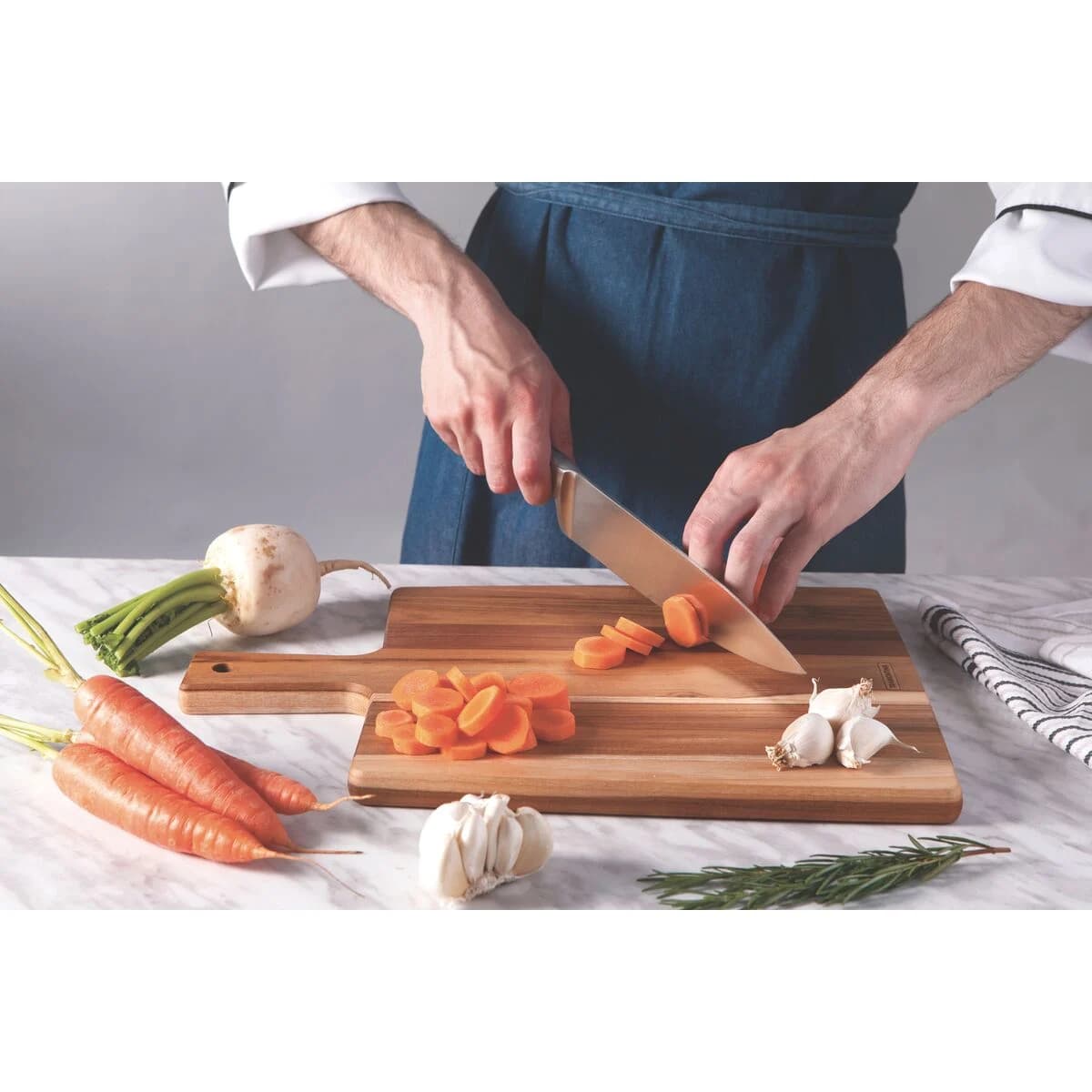 Tabla De Madera Tramontina Cocina Picar Teca Mango 34 Cm — miniatura 3