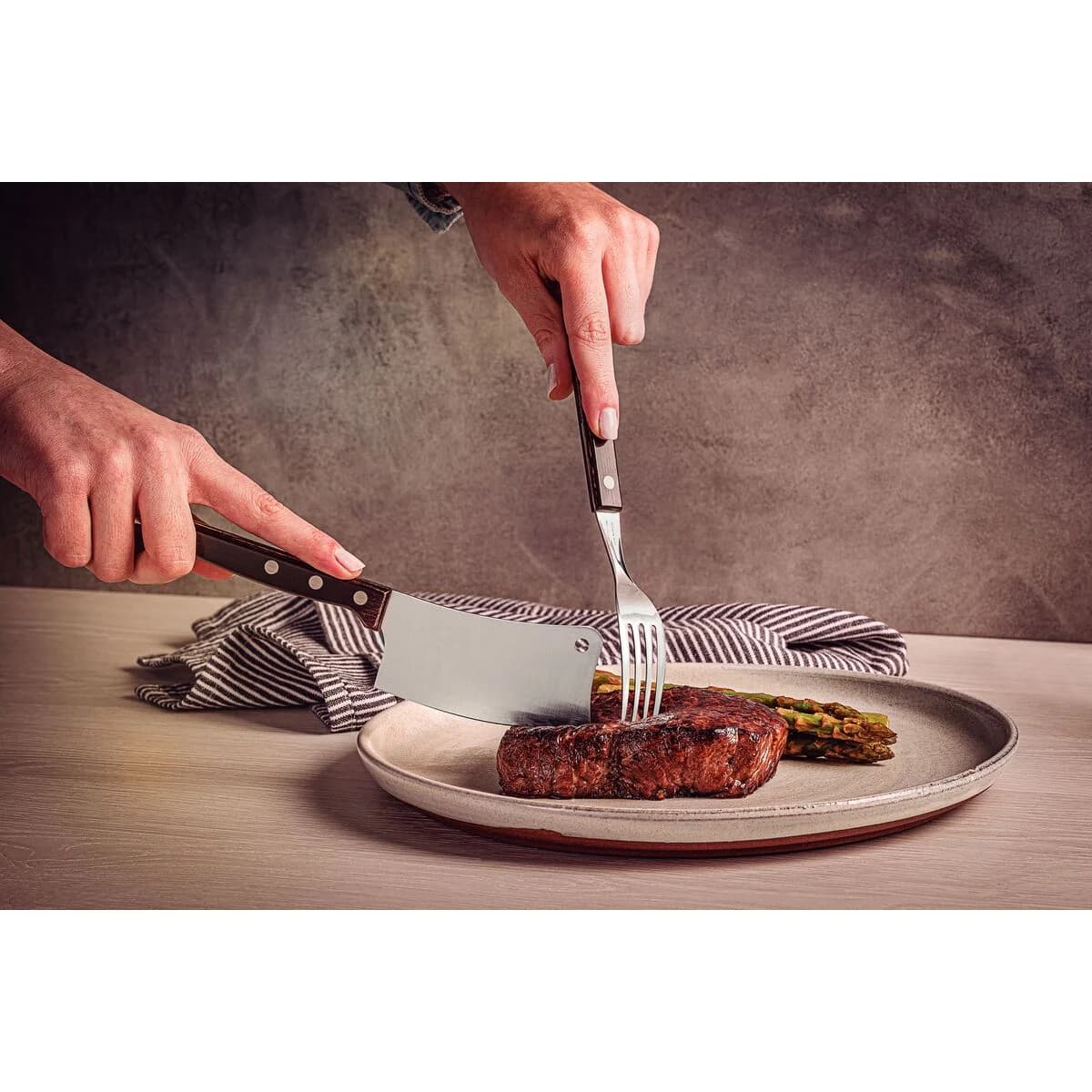 Hachuela De Cocina Tramontina Polywood Acero Inox 4 PuLG — miniatura 3