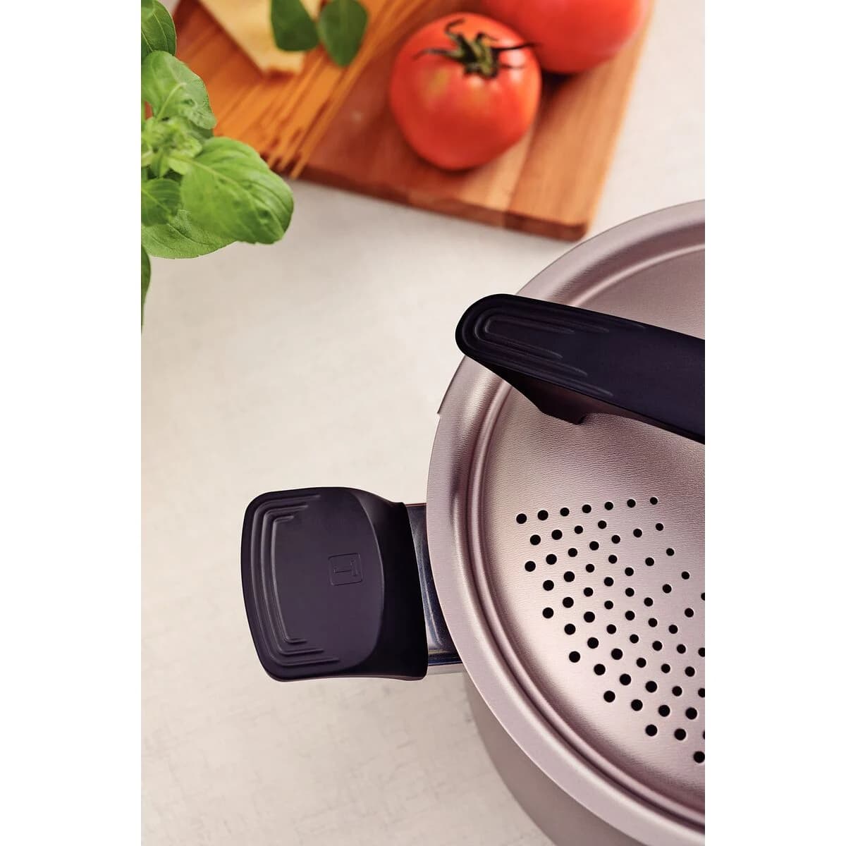 Olla Pasta Tramontina Milazzo Antiadherente 22 CM 5,70 Lts — miniatura 10