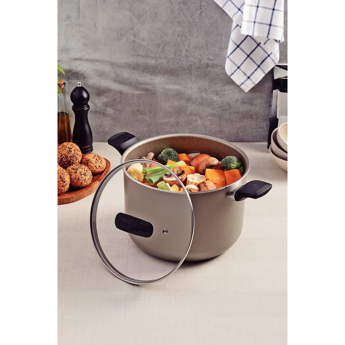 Olla Tramontina Milazzo Teflon Antiadher 26 Cm 9,6 Litros — miniatura 4