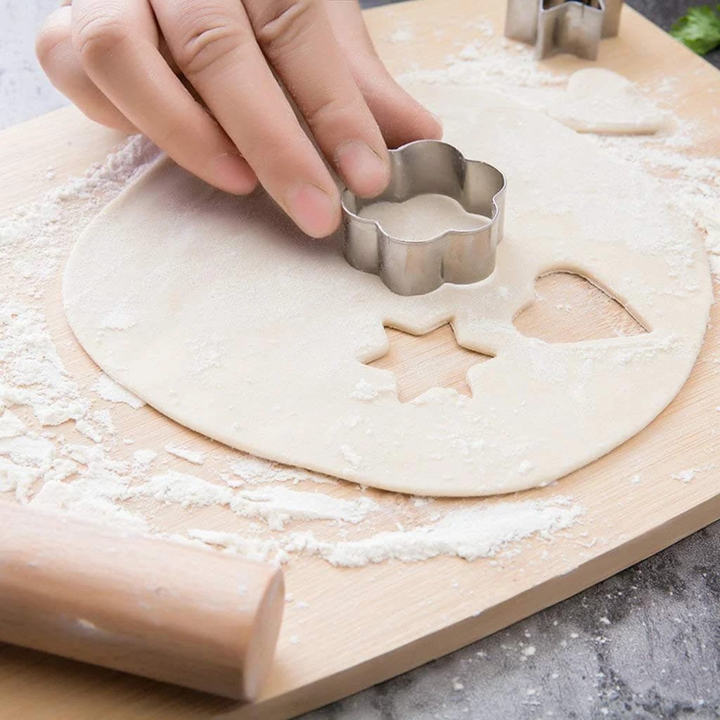 Cortante Molde De Metal X 12 Para Galletitas Con Formas — imagen 4 de 5