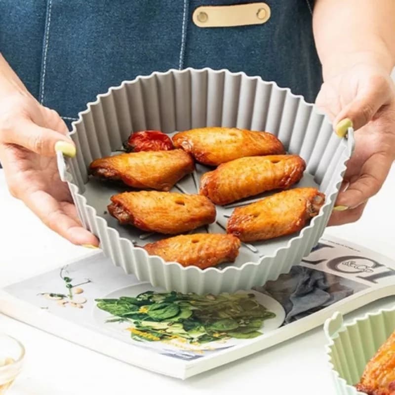Bandeja De Silicona Para Freidora De Aire Sin Aceite 20 Cm — miniatura 2
