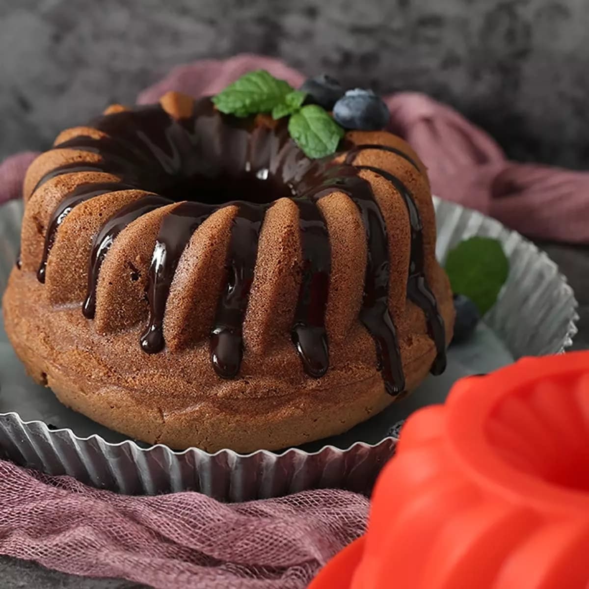 Molde De Silicona Tubo Para Flan Torta Budín 23 X 10 Cm — miniatura 3