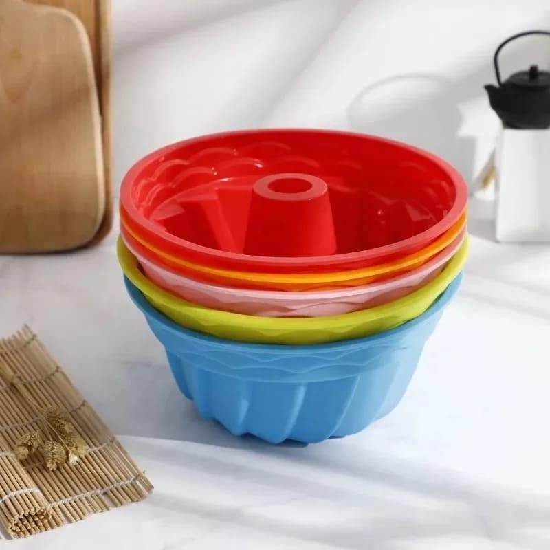 Molde De Silicona Tubo Para Flan Torta Budín 23 X 10 Cm — miniatura 4