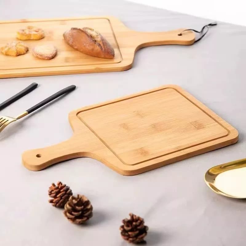 Tabla De Madera Cuadrada Bambu Con Mango 40 X 24 Cm — imagen 3 de 3
