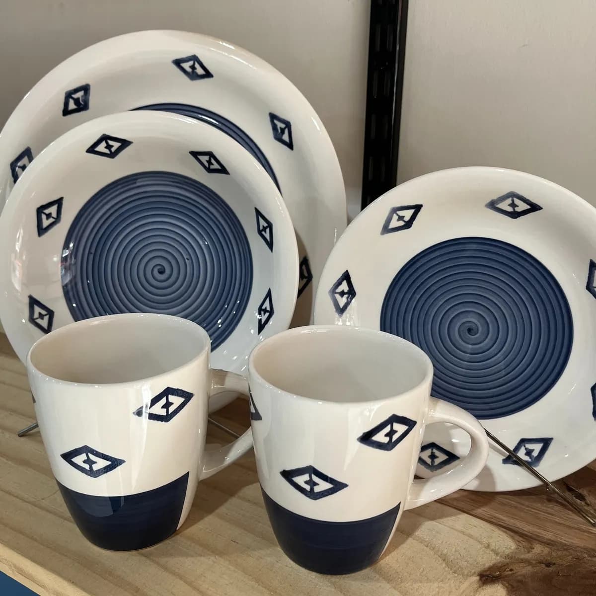 Juego Vajilla 16 Piezas Ceramica Loza Azul Y Blanco — miniatura 2