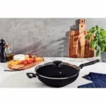 Wok Tramontina Teflon Antiadherente Loreto 28 Cm Con Tapa - Imagen 3