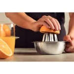 Exprimidor de Frutas Tramontina Utility Acero Inoxidable - Imagen 5